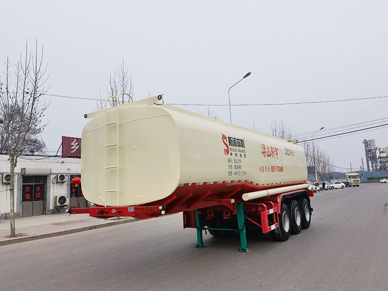液體罐式半掛車